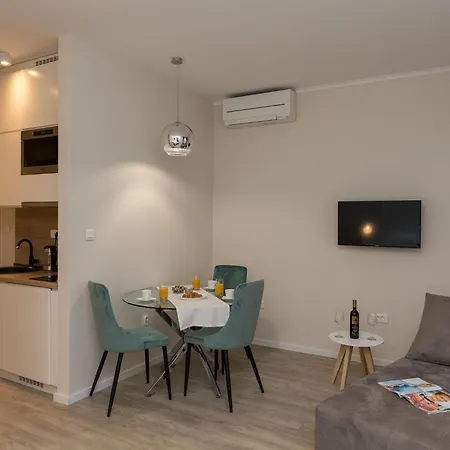 Urbis Apartman *